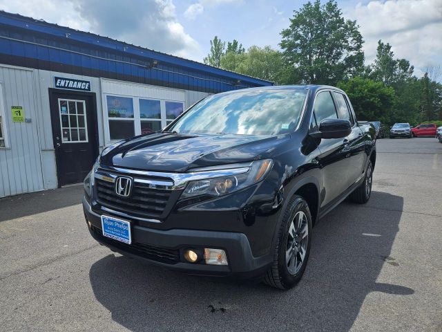 Vehicle image 4 of 77