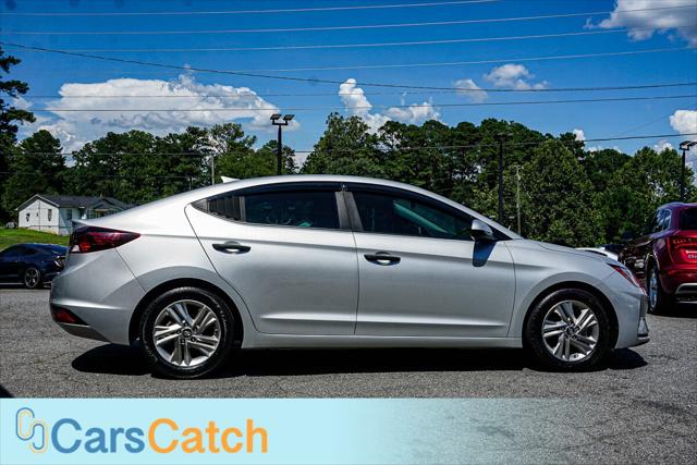 Vehicle image 9 of 40