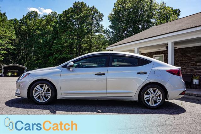 Vehicle image 15 of 40