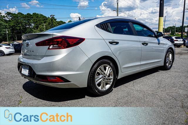 Vehicle image 10 of 40