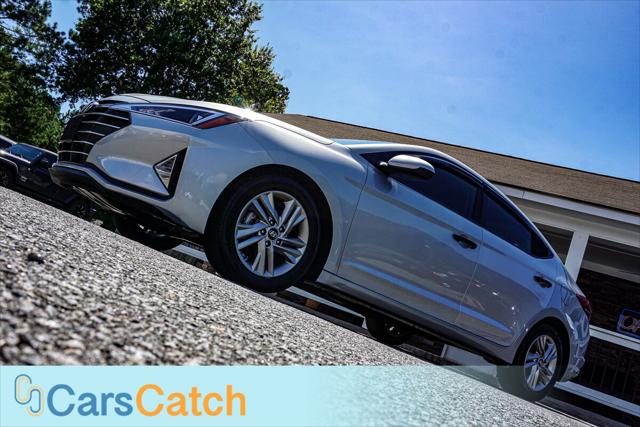Vehicle image 7 of 40