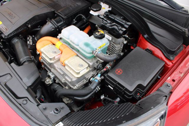 Vehicle image 36 of 42