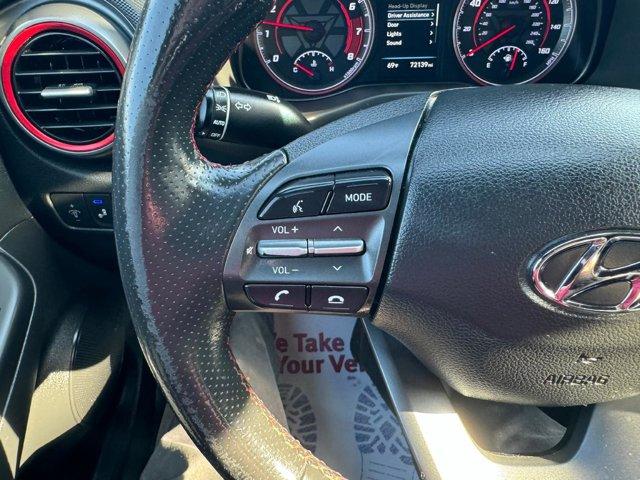 Vehicle image 25 of 42