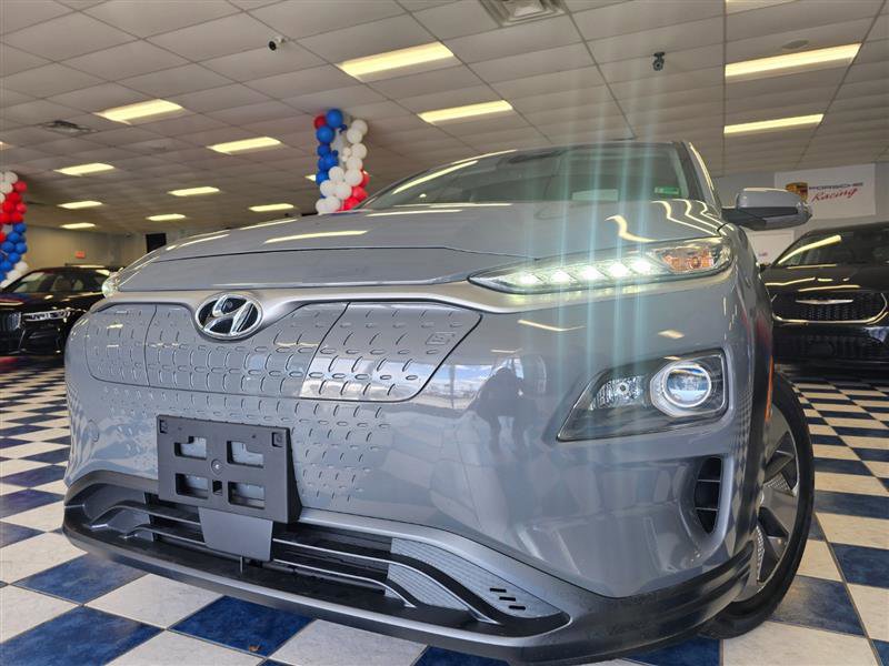 Vehicle image 6 of 26