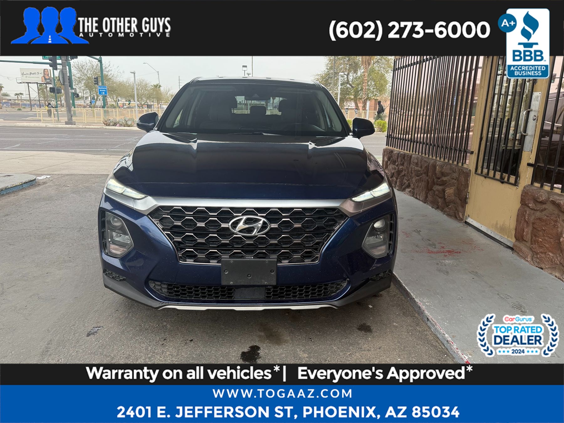 2019 Hyundai Santa Fe SE Image 2 of 21