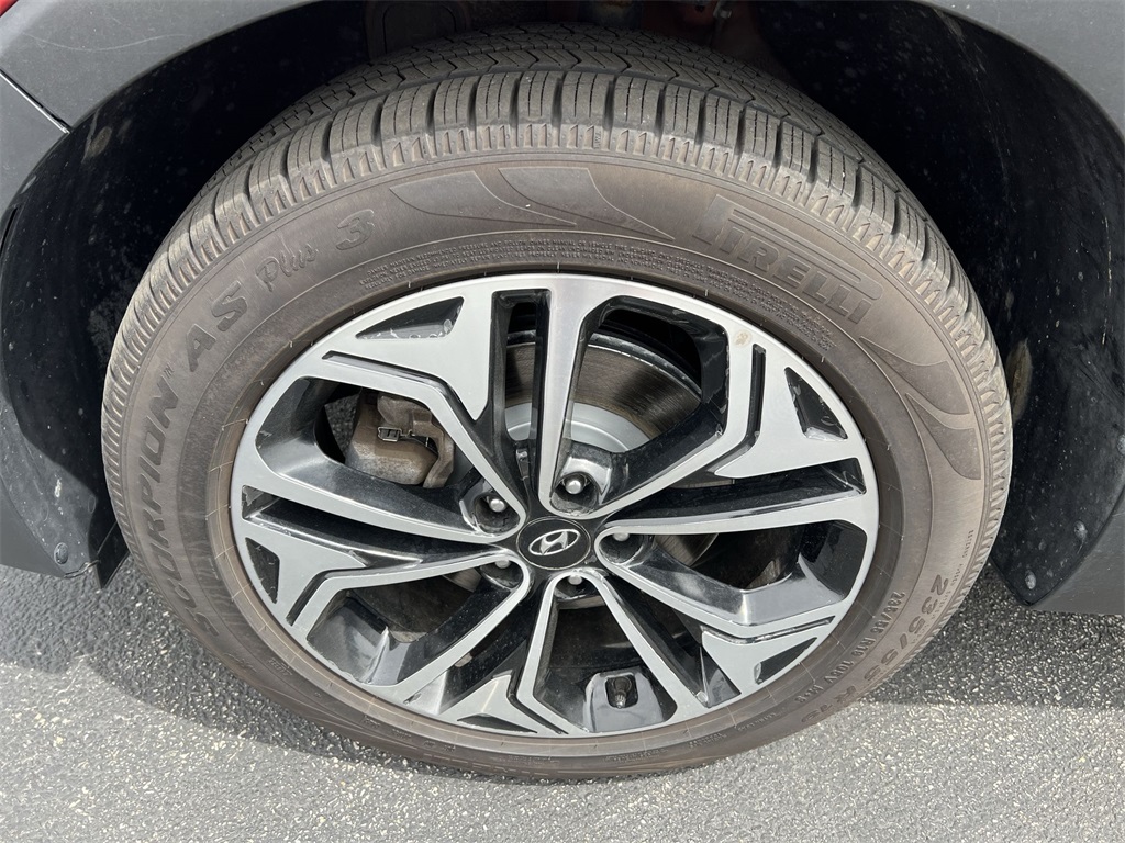Vehicle image 24 of 24
