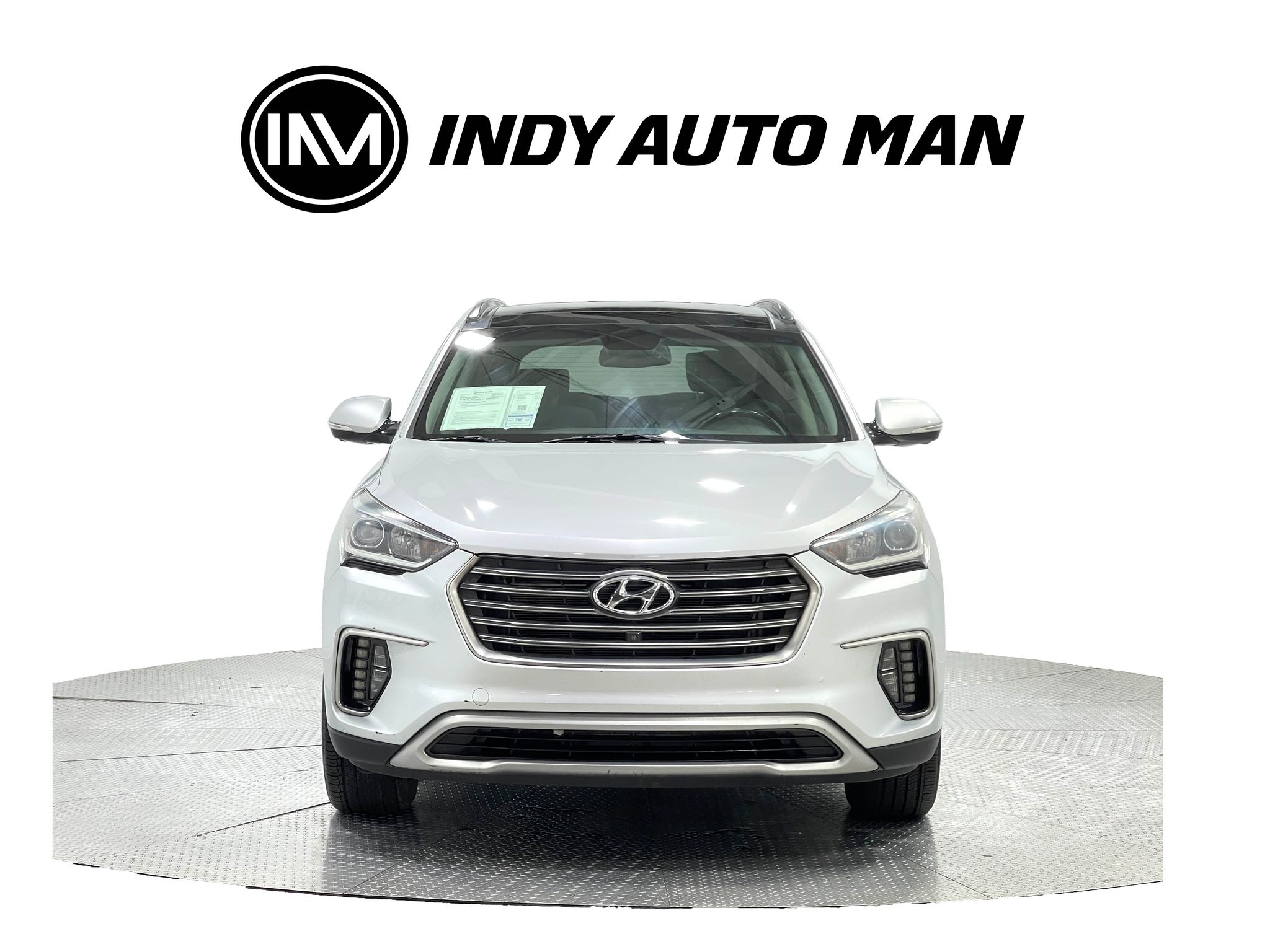 2019 Hyundai Santa Fe XL Limited Ultimate Image 2 of 42
