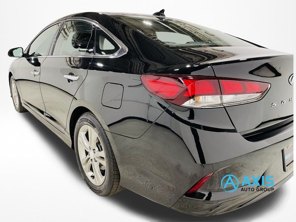 2019 Hyundai Sonata Limited Image 15 of 33