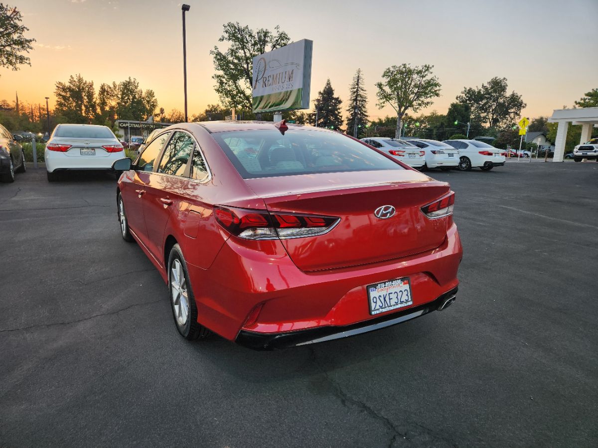 2019 Hyundai Sonata SE Image 7 of 20