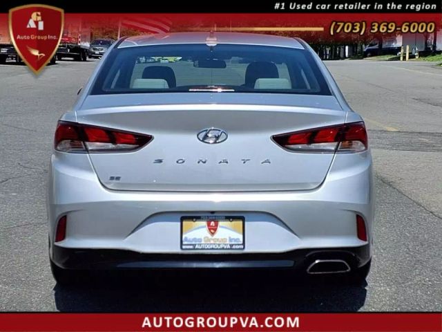 Vehicle image 6 of 26
