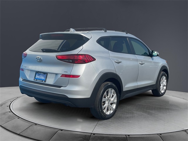 Vehicle image 5 of 15