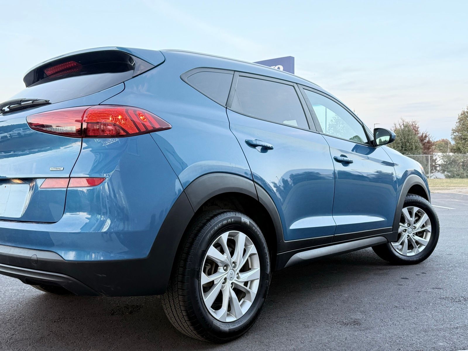 2019 Hyundai Tucson Value Image 8 of 36