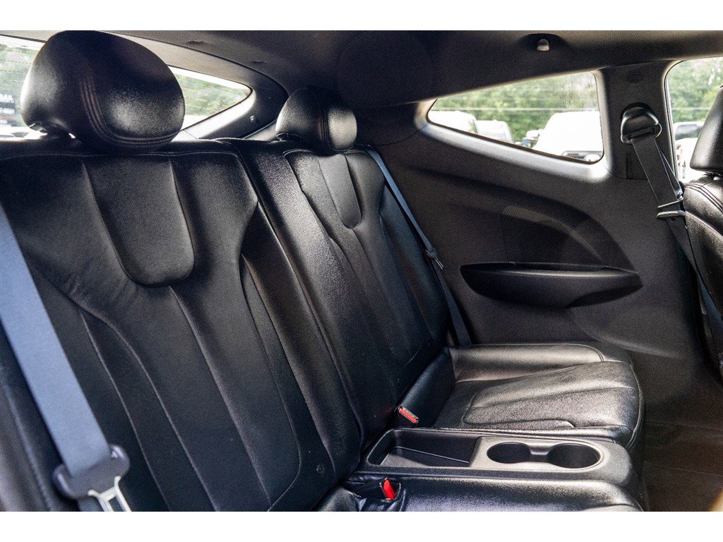 2019 Hyundai Veloster 2.0 Premium Image 16 of 37