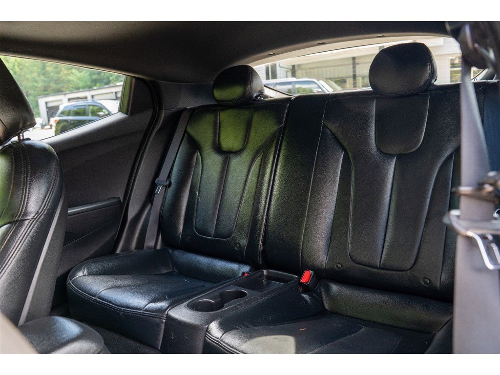 2019 Hyundai Veloster 2.0 Premium Image 12 of 37