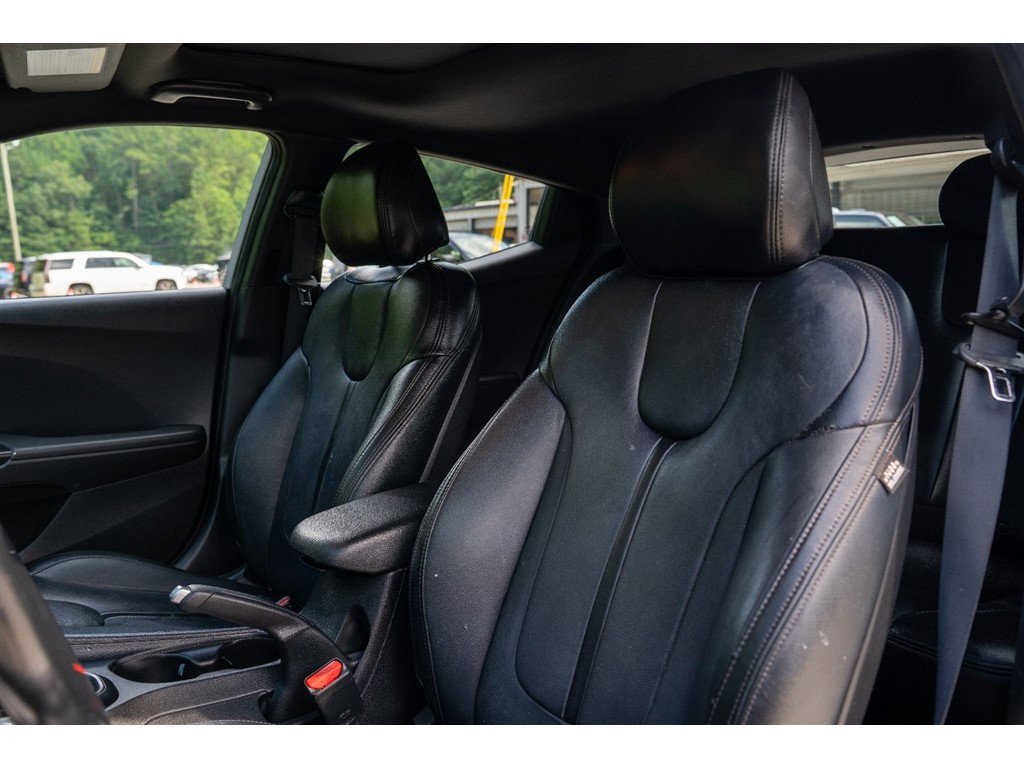 2019 Hyundai Veloster 2.0 Premium Image 17 of 37