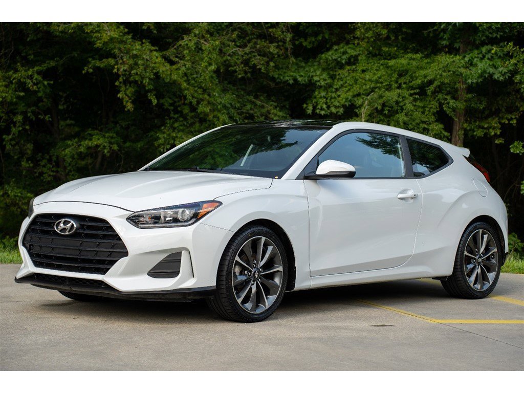 2019 Hyundai Veloster 2.0 Premium Image 2 of 37