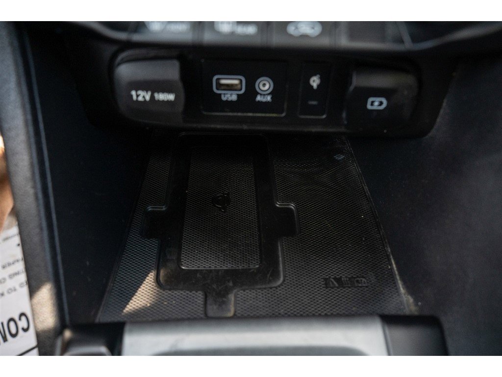 2019 Hyundai Veloster 2.0 Premium Image 11 of 37