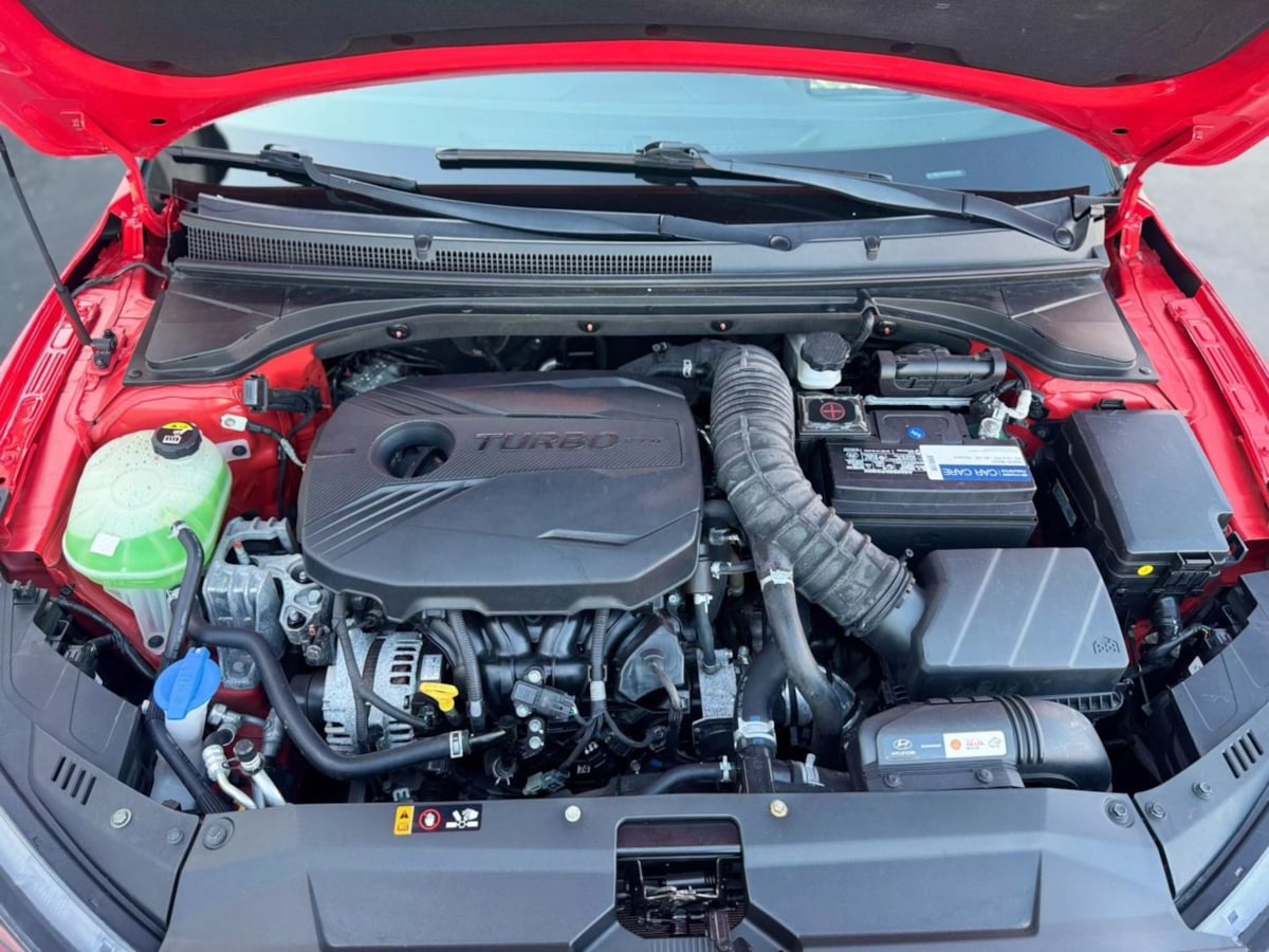 Vehicle image 34 of 35