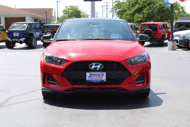Vehicle image 2 of 42