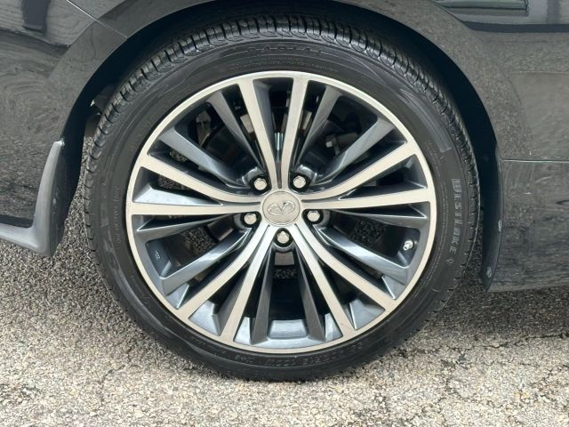 Vehicle image 14 of 27