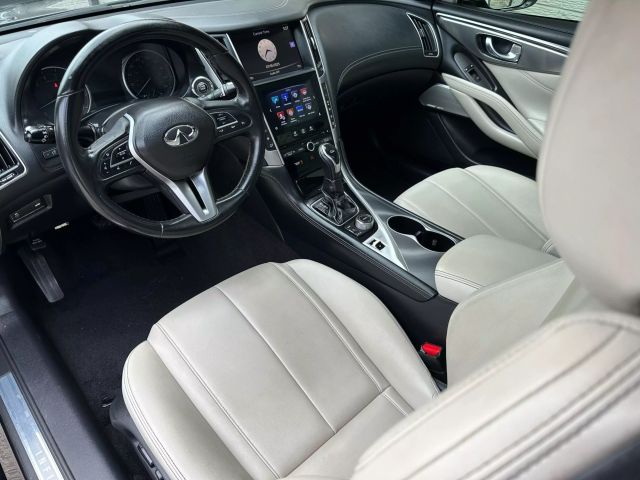 Vehicle image 22 of 27