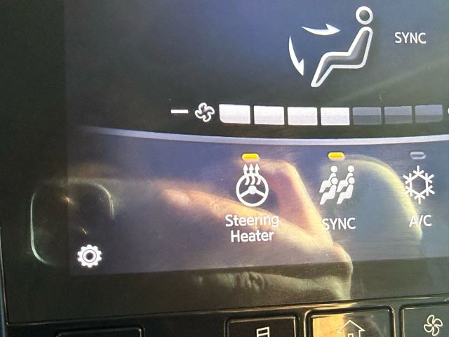 2019 INFINITI QX50 Essential Image 40 of 50