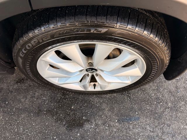 2019 INFINITI QX50 Essential Image 14 of 50