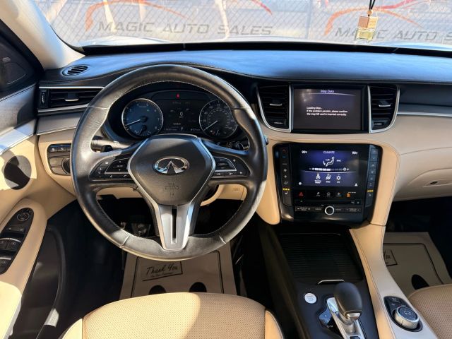 2019 INFINITI QX50 Essential Image 32 of 50