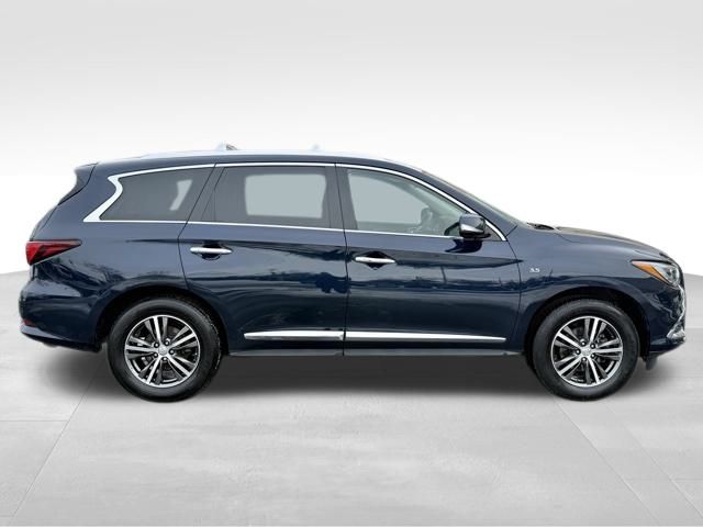 2019 INFINITI QX60 Luxe Image 5 of 55