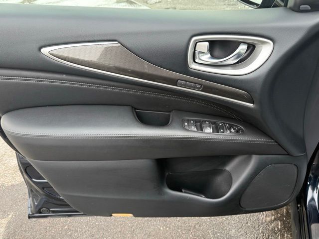 2019 INFINITI QX60 Luxe Image 38 of 55