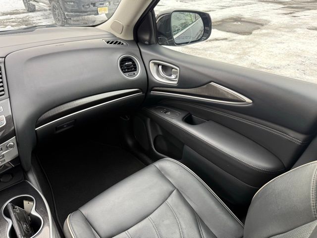 2019 INFINITI QX60 Luxe Image 28 of 55