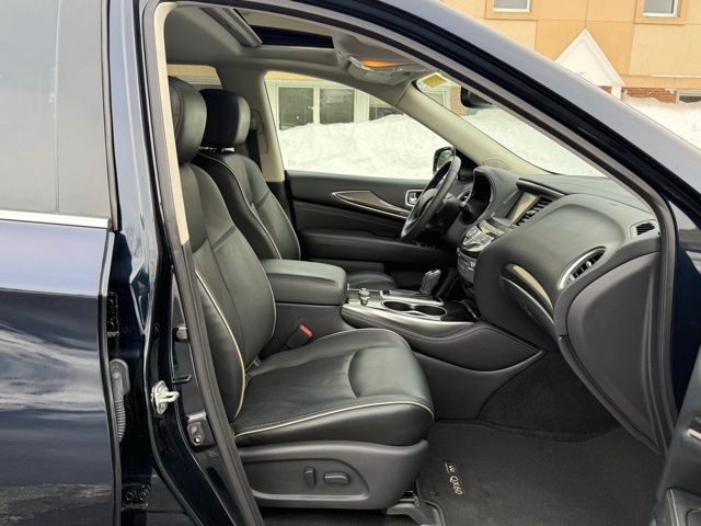 2019 INFINITI QX60 Luxe Image 18 of 55