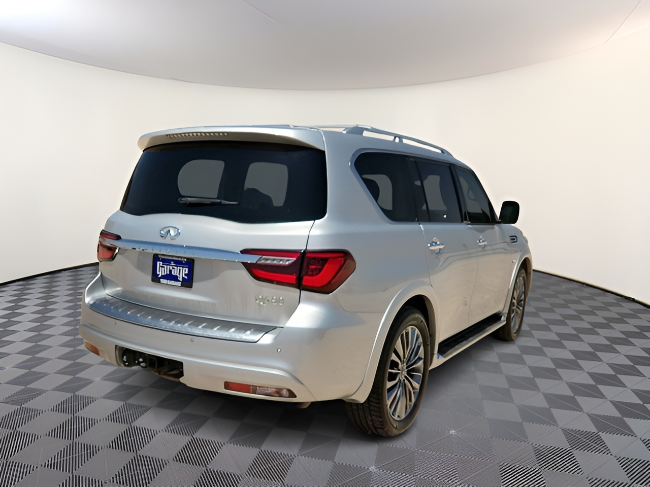Vehicle image 24 of 26