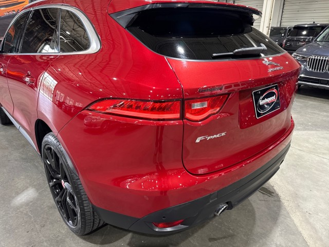 Vehicle image 16 of 99