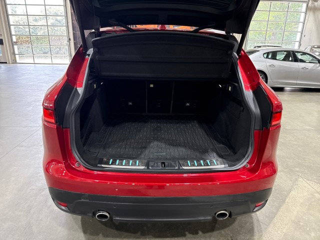 Vehicle image 40 of 99