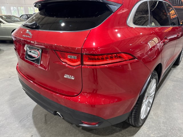 Vehicle image 14 of 99