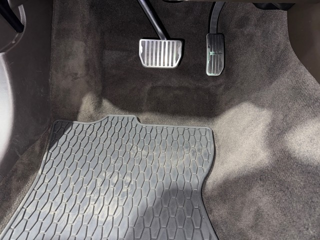 Vehicle image 55 of 99