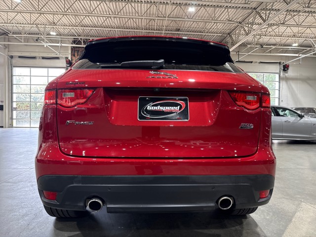 Vehicle image 17 of 99