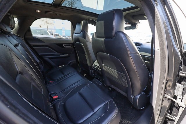 Vehicle image 47 of 78