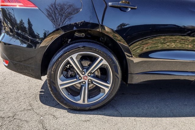 Vehicle image 25 of 78