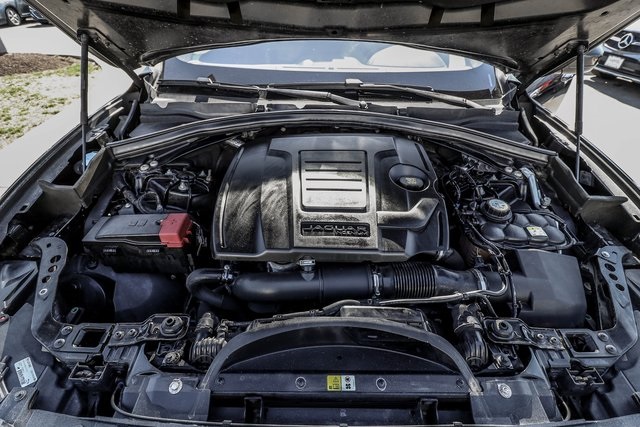 Vehicle image 28 of 78
