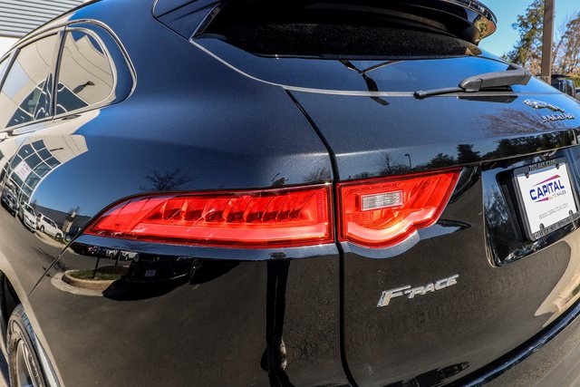 Vehicle image 19 of 78