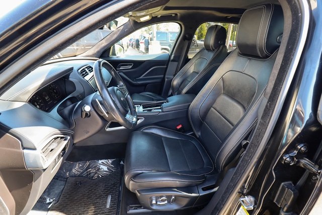 Vehicle image 30 of 78