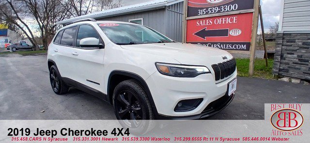 Vehicle image 2 of 25