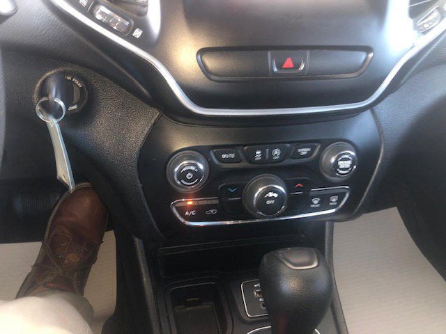 Vehicle image 32 of 32