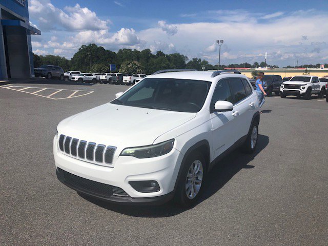 Vehicle image 1 of 32