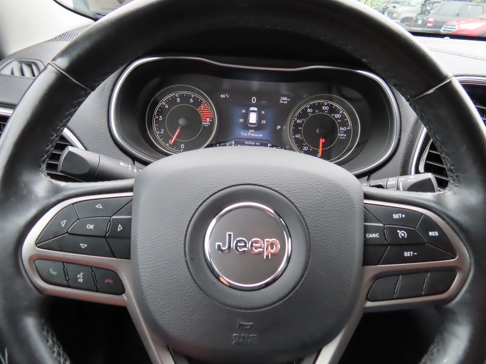 Vehicle image 18 of 36