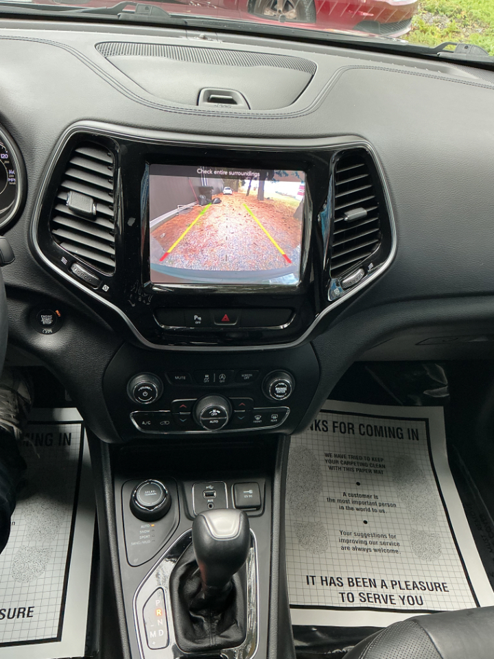 2019 Jeep Cherokee Limited Image 16 of 28