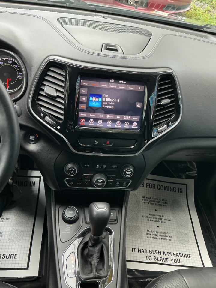 2019 Jeep Cherokee Limited Image 14 of 28