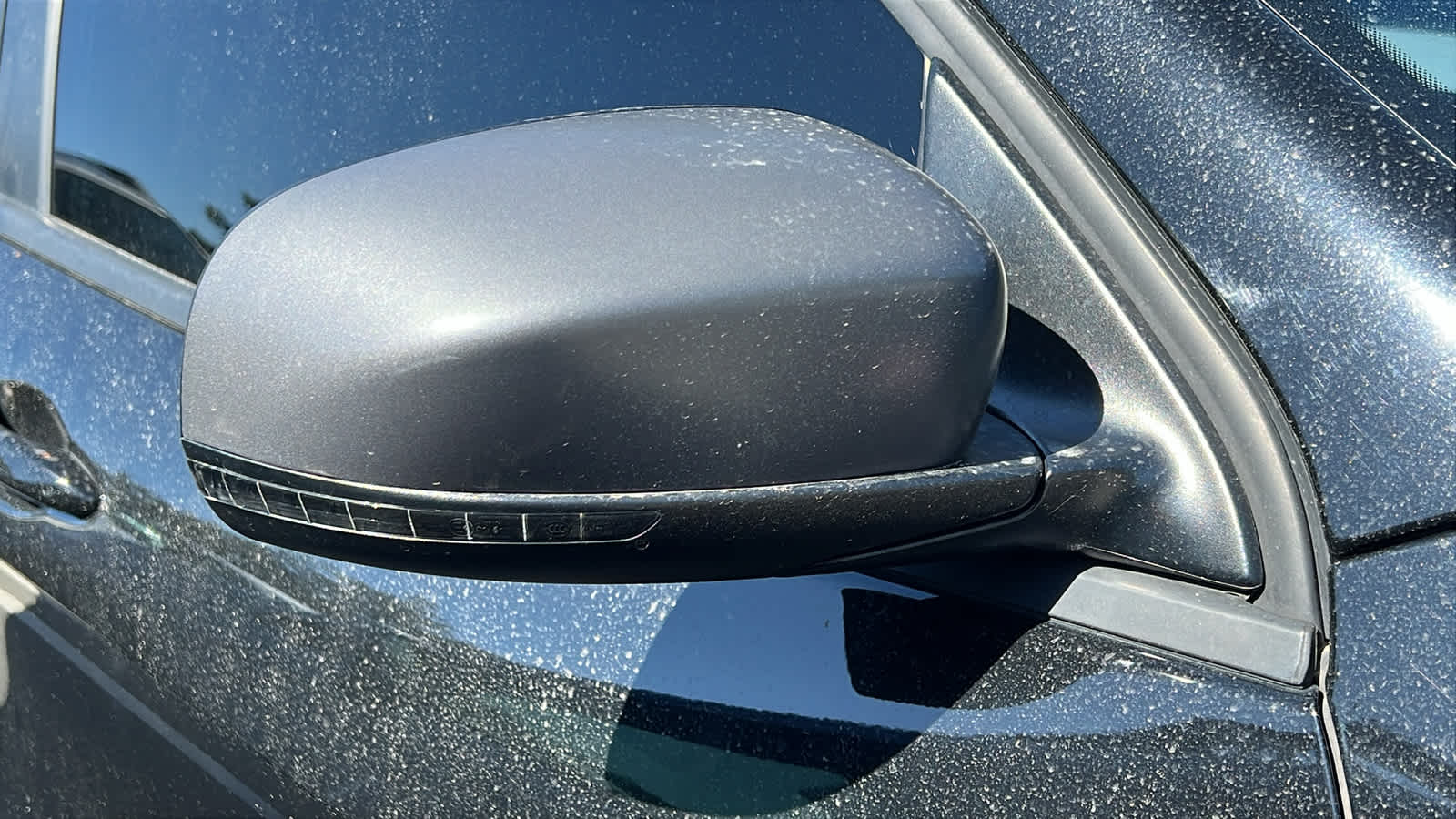 Vehicle image 9 of 21